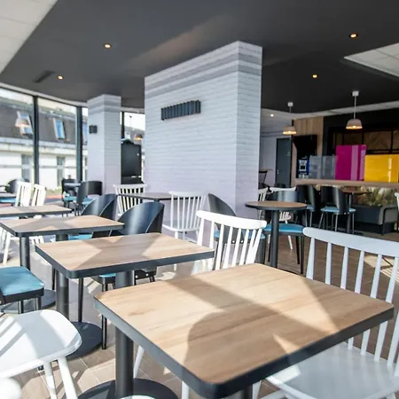 B&B Hotel Compiegne Hotel