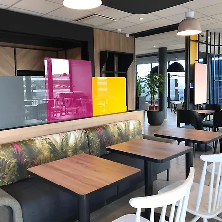 B&B HOTEL Compiègne Hotel 3*