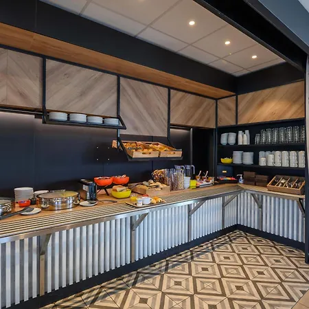 B&B Hotel Compiegne Hotel Compiegne