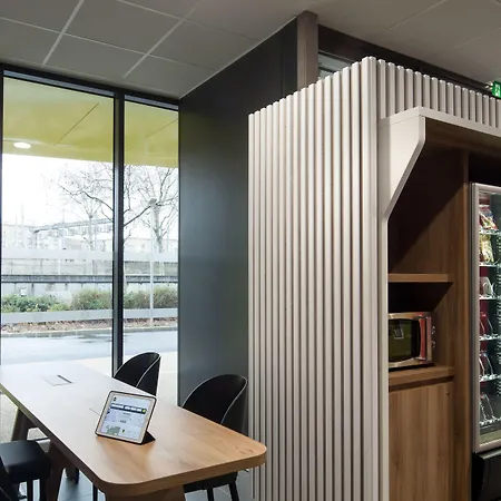 B&B Hotel Compiegne Hotel