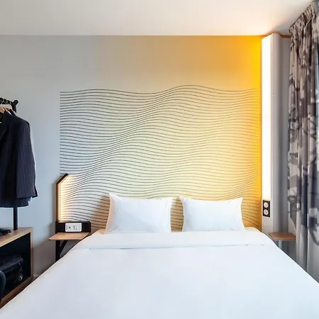 B&B Hotel Compiegne Hotel
