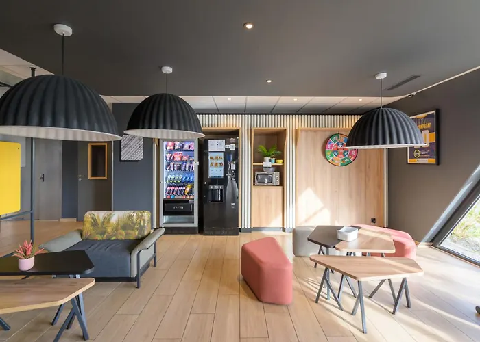 Hotel B&B HOTEL Compiègne Compiègne