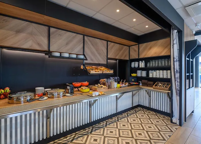 B&B HOTEL Compiègne Hotel Compiègne