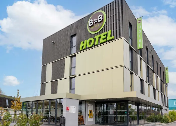 Hotel B&B HOTEL Compiègne 3*