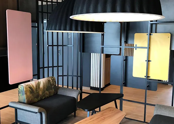 B&B HOTEL Compiègne Hotel