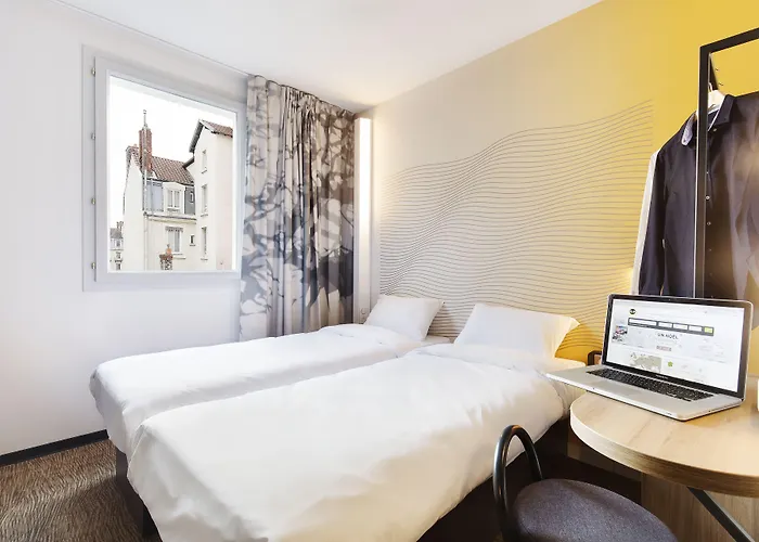 B&B HOTEL Compiègne Hotel Compiègne