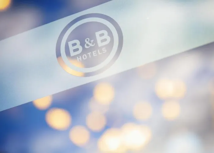 B&B HOTEL Compiègne 3*